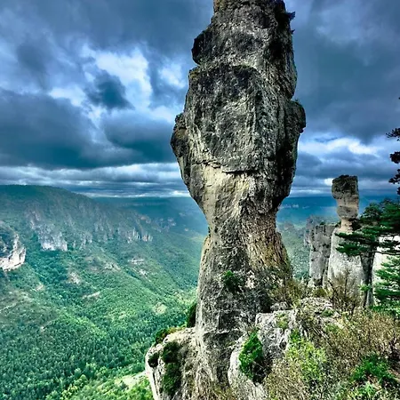 Le Cabanon * Le Massegros