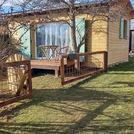 Le Cabanon بيت للعطل Le Massegros